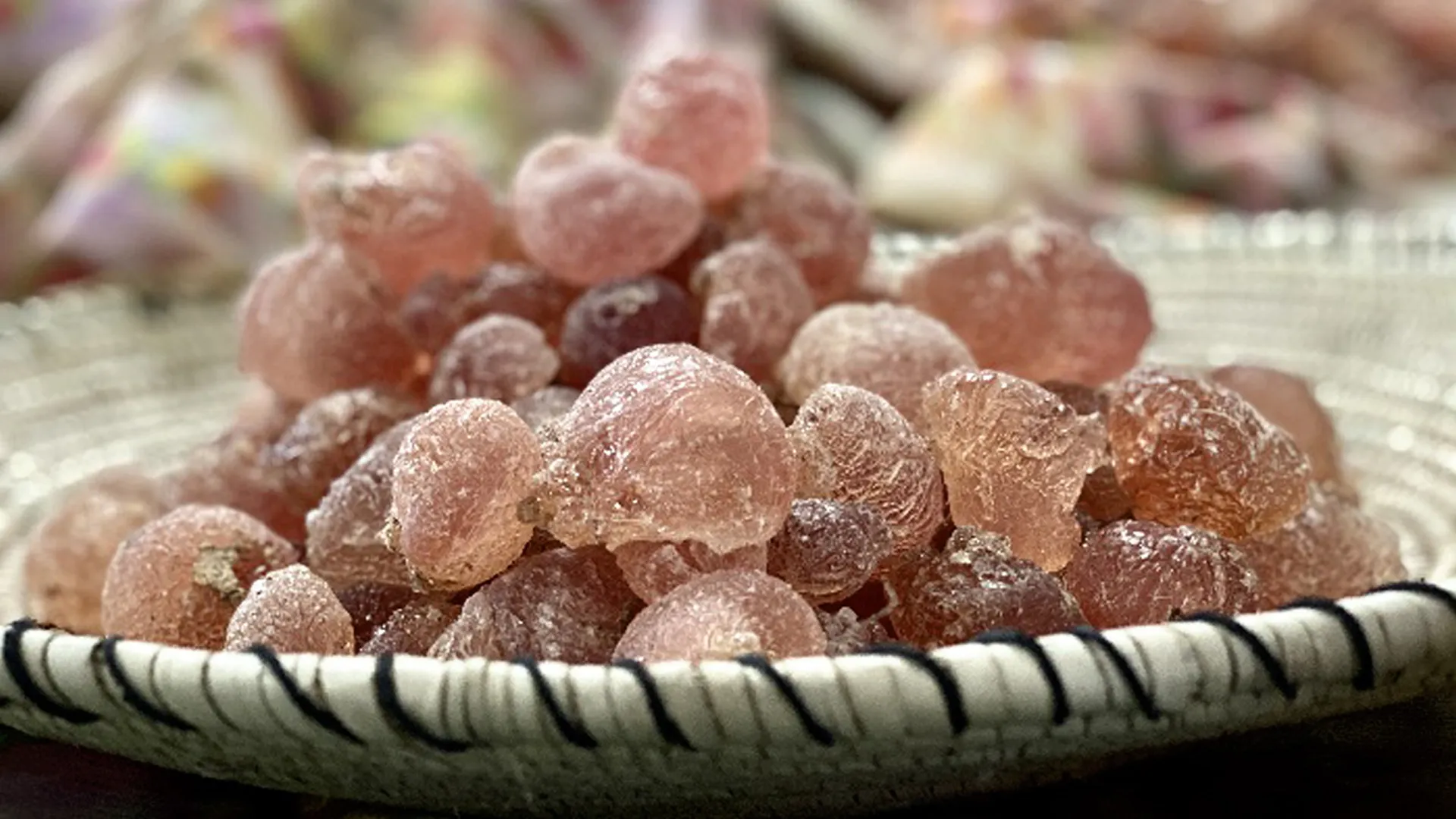 Natural gum arabic resin
